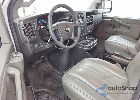 2022 Chevrolet Express G2500 from USA, damaged, VIN 1GCWGAFP8N1217877